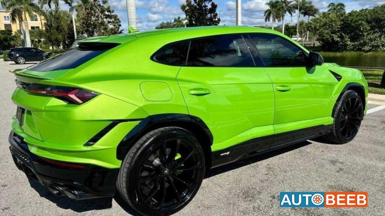 لامبورجيني اوروس 2024