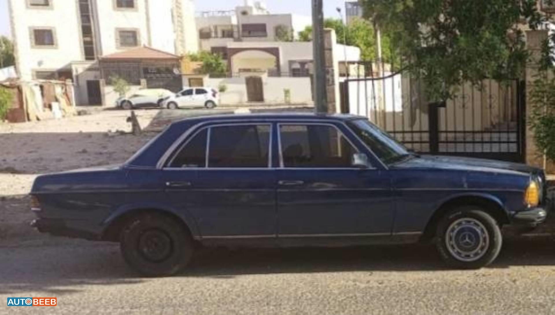 Mercedes Benz E200 1977