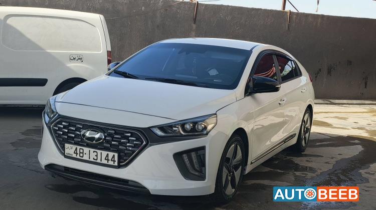 Hyundai Ioniq 2022