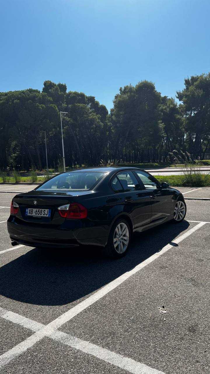 BMW 320 2006