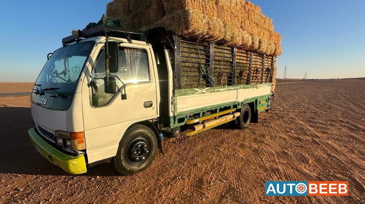 ناقلة اخشاب ايسوزو 1994