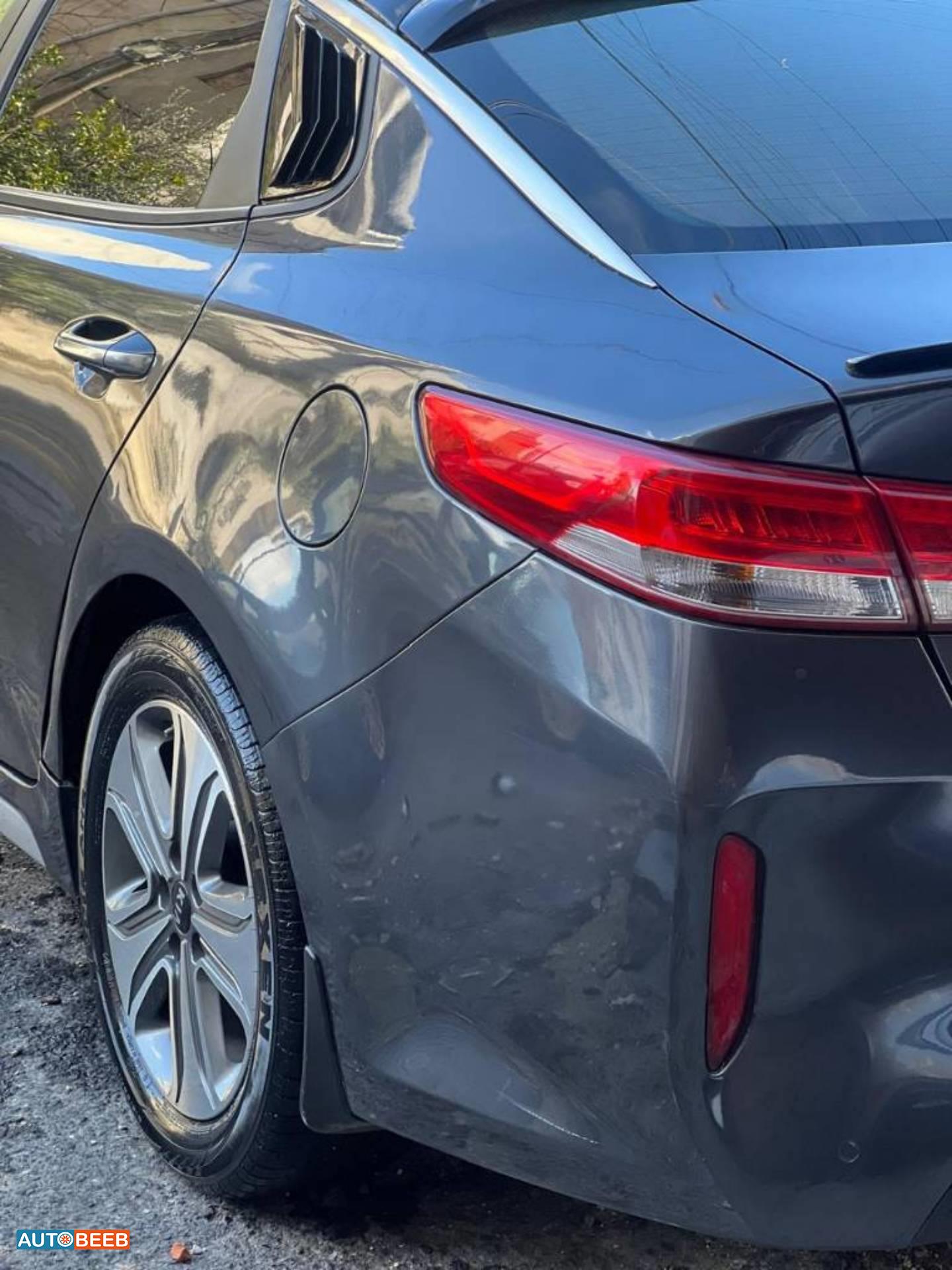 كيا اوبتيما 2017