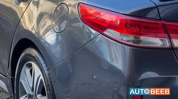 كيا اوبتيما 2017