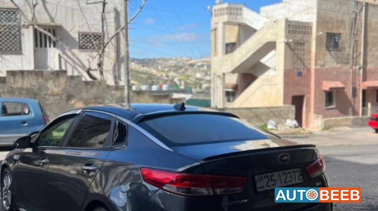 كيا اوبتيما 2017