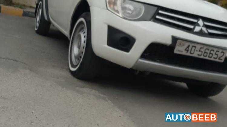 ميتسوبيشي L200 2015