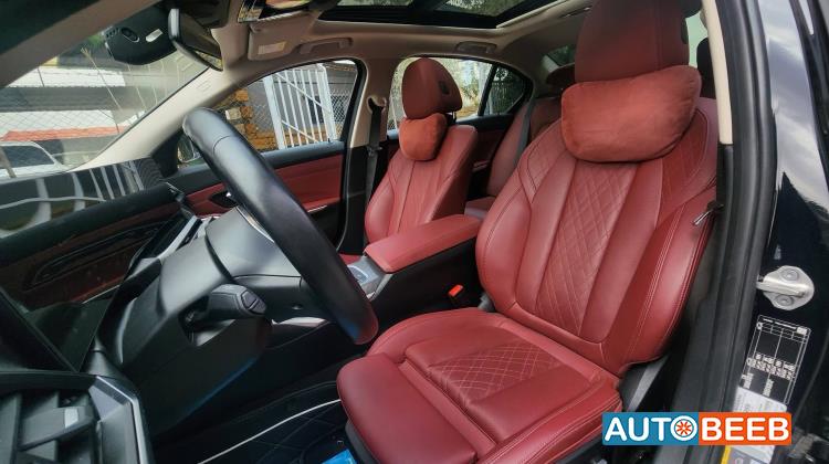 بي ام دبليو i3 2023