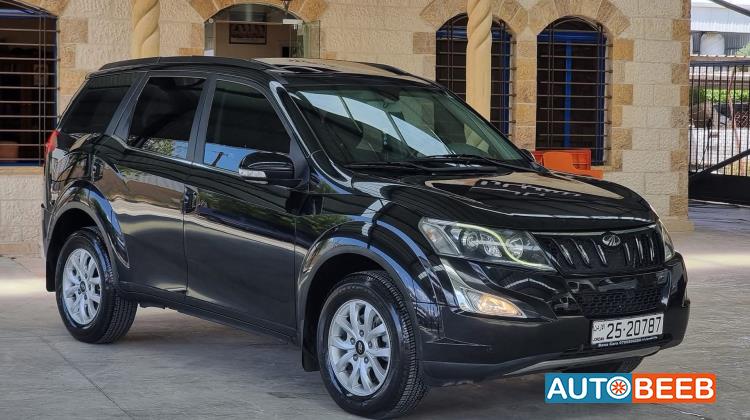 Mahindra XUV500 2018