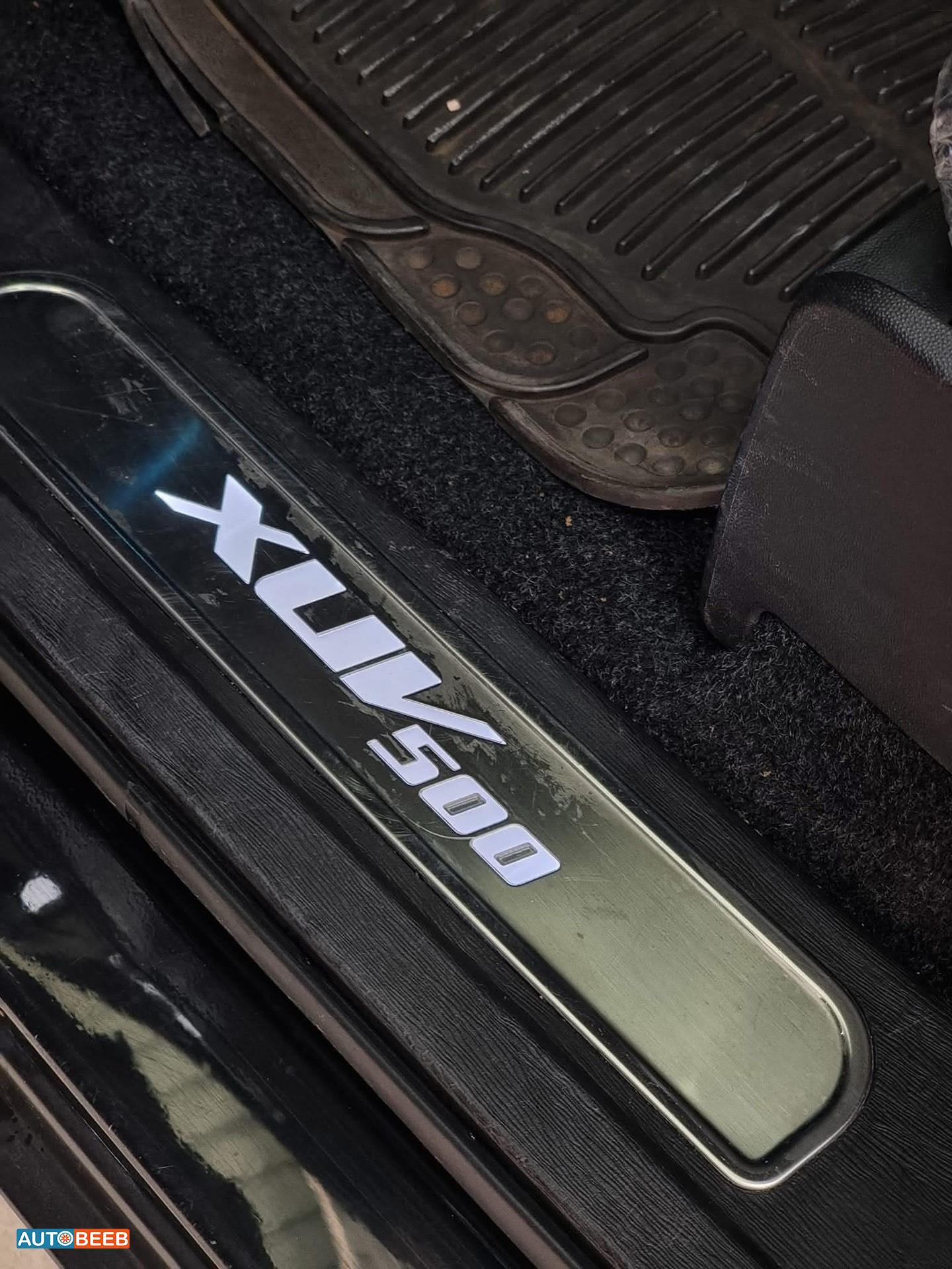 Mahindra XUV500 2018