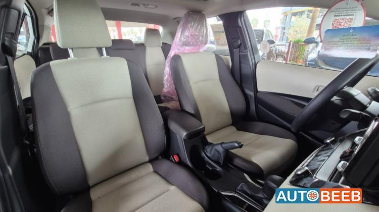 تويوتا كورولا 2025