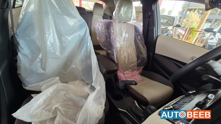 تويوتا كورولا 2025