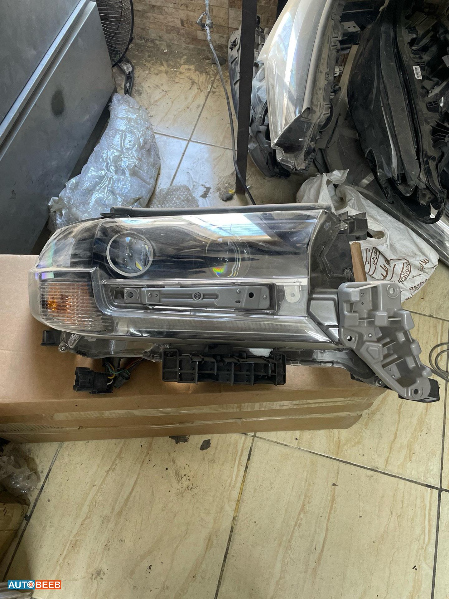 Lights Front light Toyota Land Cruiser