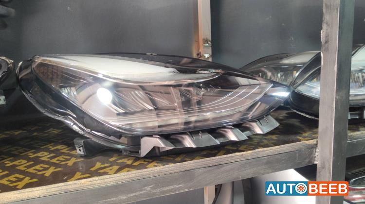 Lights Front light Tesla 3