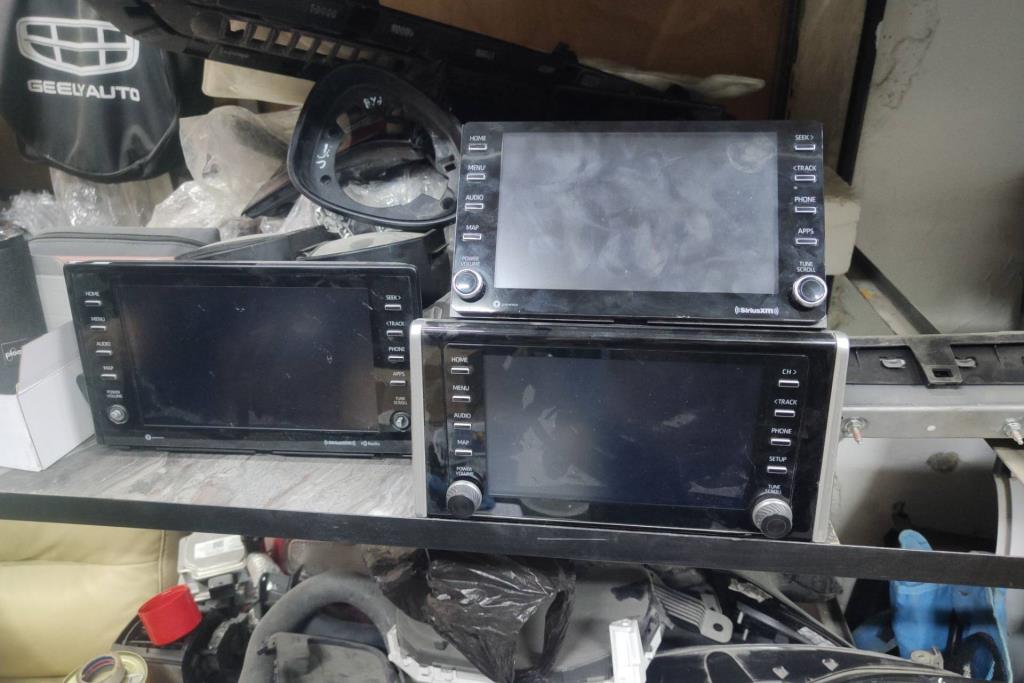 شاشة تابلوه تويوتا كورولا راف فور CHR 2019 2020 2021 2022