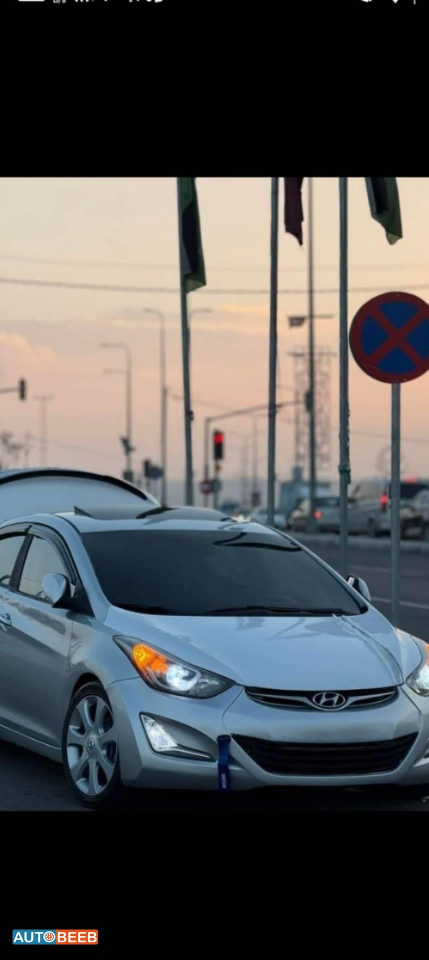 Hyundai Elantra 2014