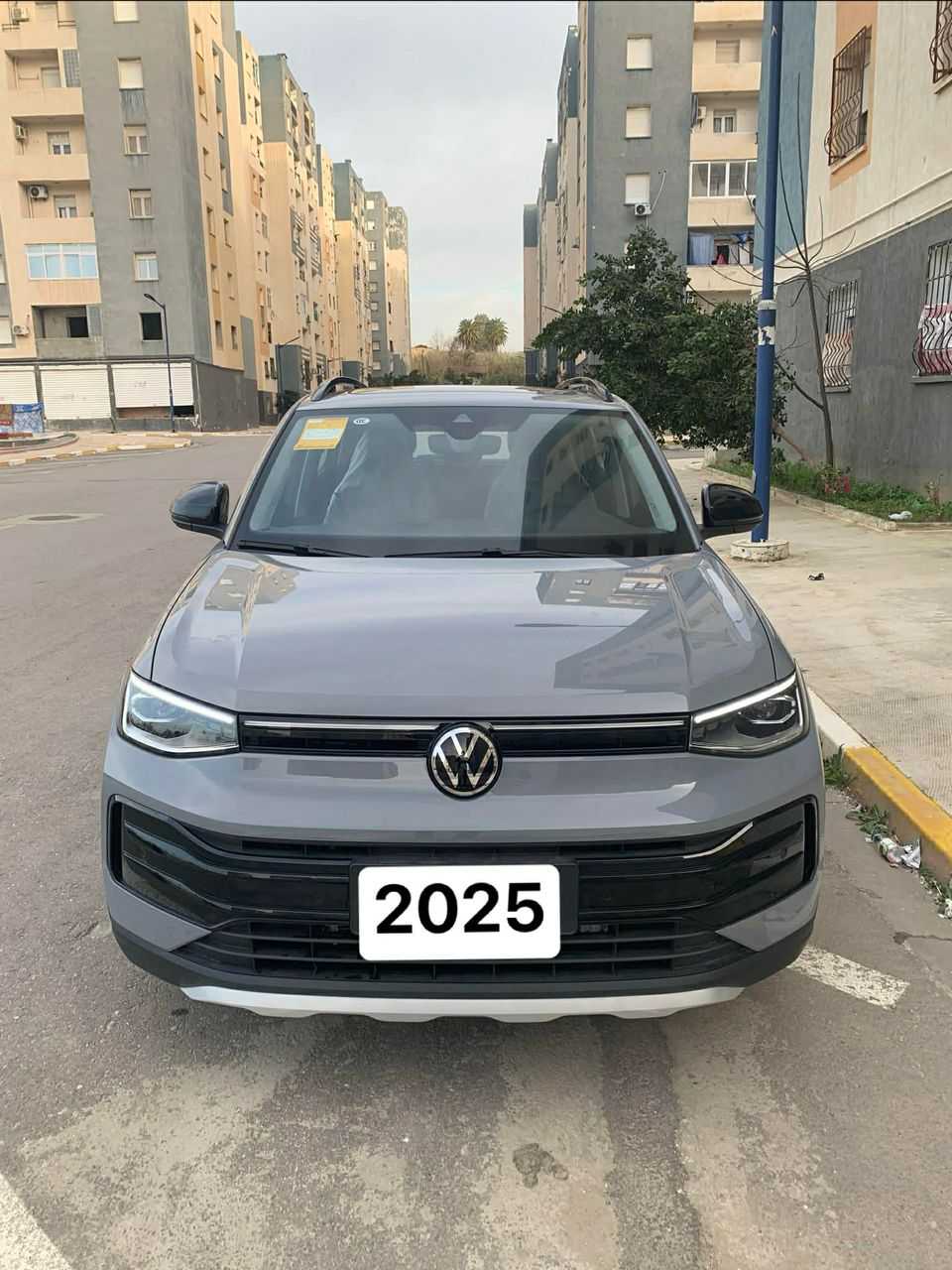 فولكس فاجن e-tharu 2025