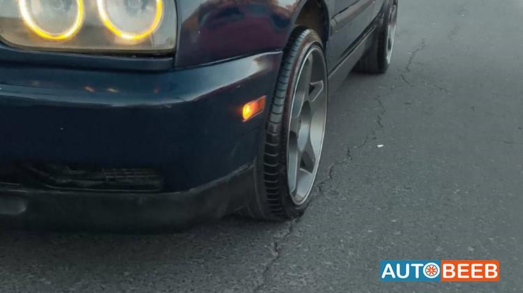 Volkswagen  1993