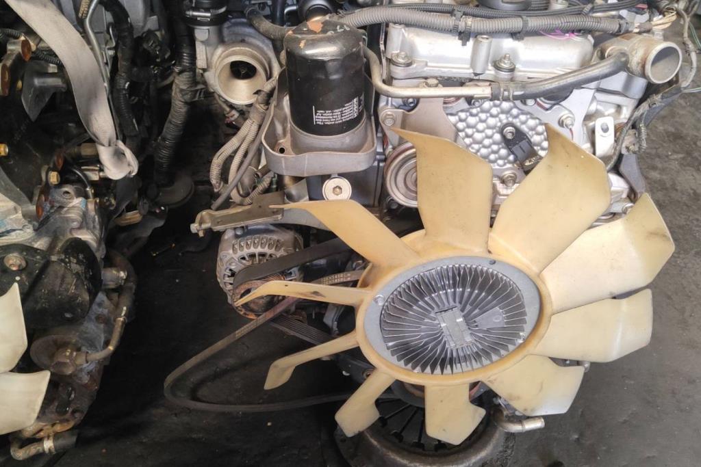 ماتور ايسوزو دي ماكس 2007 2008 2009 2010 2011 2012 2013 2014 2015 2016