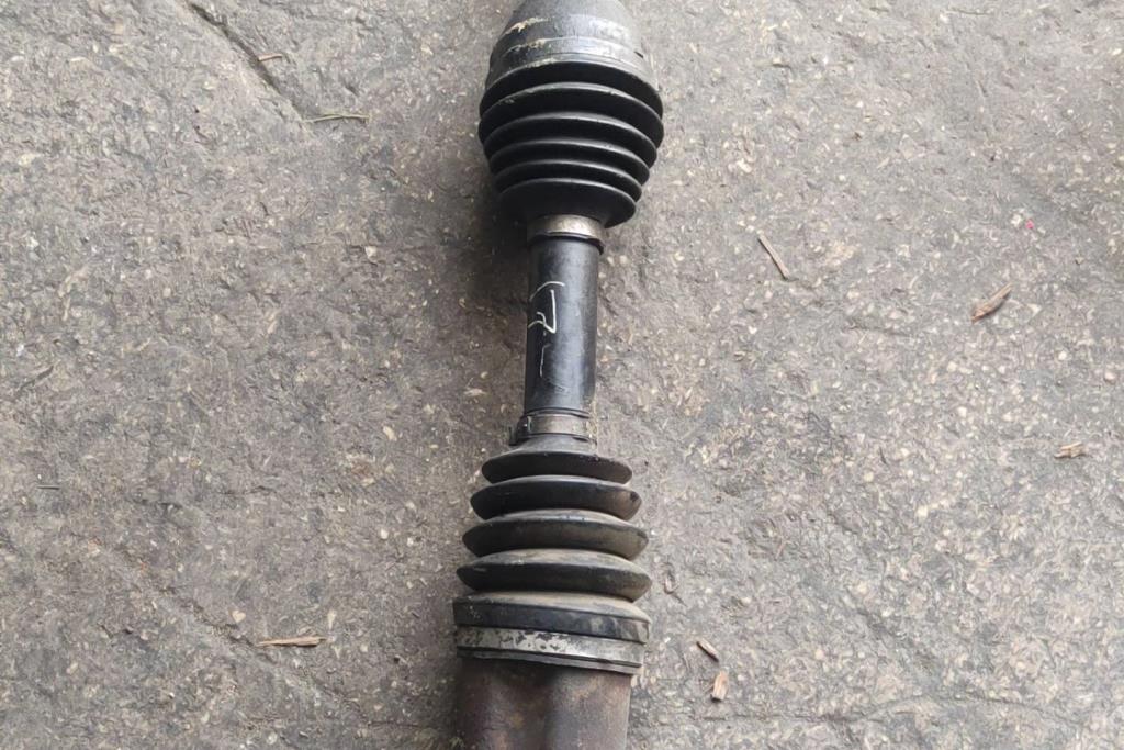 اكس عجل ساب 93 2004 2005