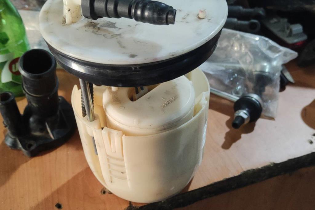 طرمبة بنزين مازدا 3 2015 2016 2017 2018 2019 2020