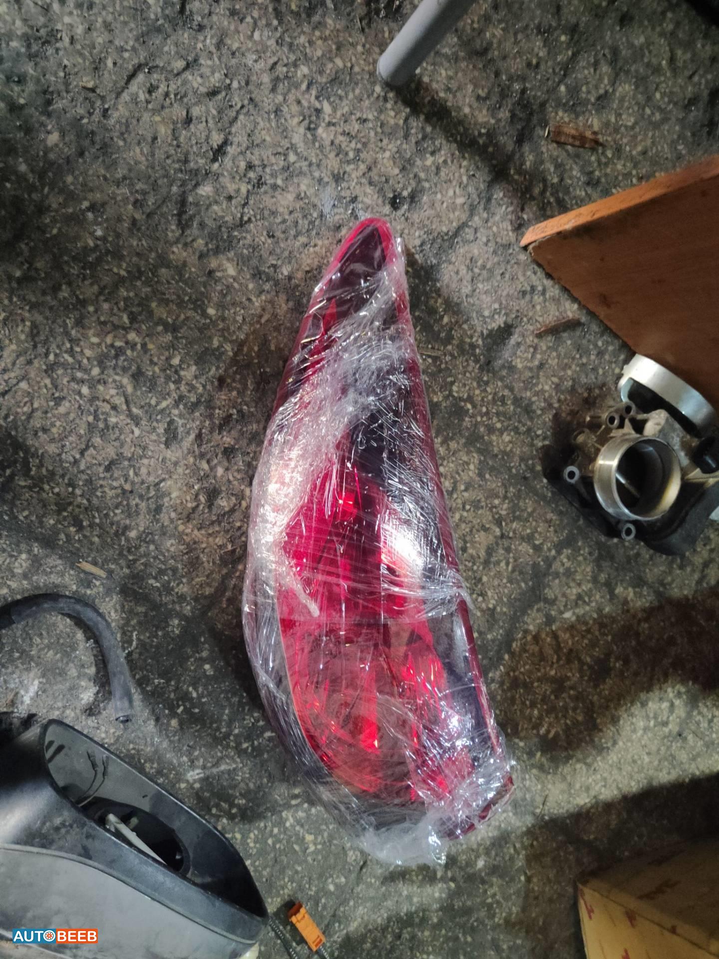 ضوء خلفي يمين شمال مازدا 6 2014 2015 2016 2017 2018