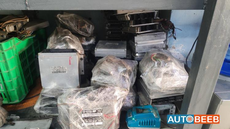 Engine Engine Control Unit Mercedes Benz E200