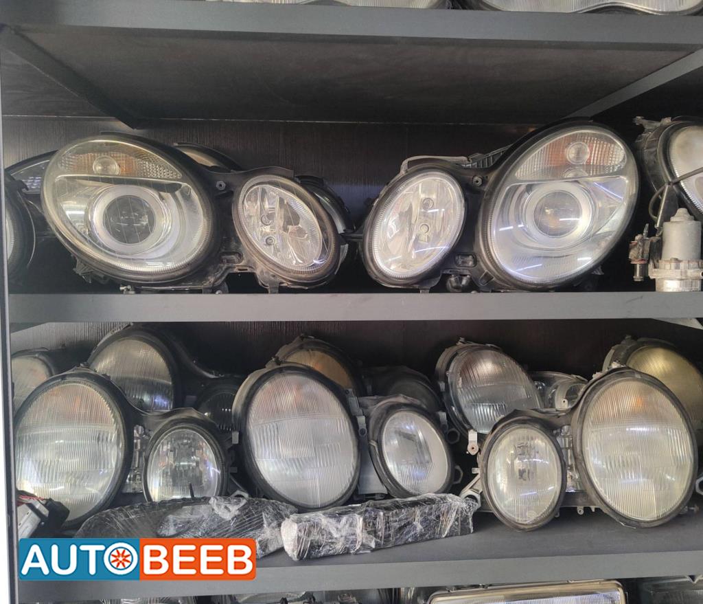 Lights Front light Mercedes Benz E200