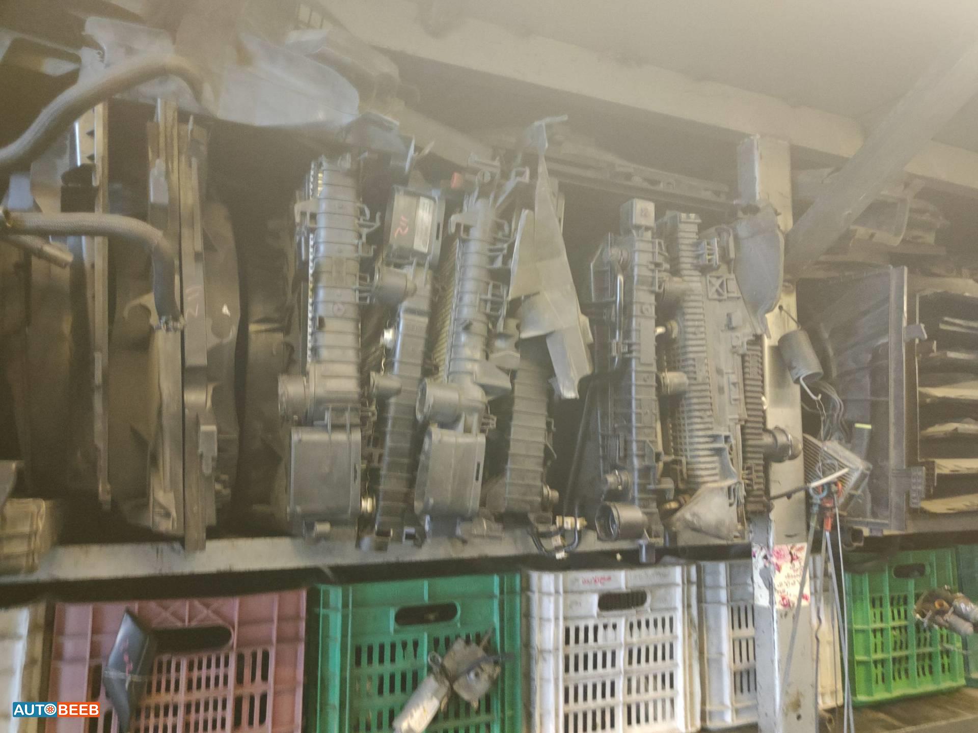  Mechanics  Mercedes Benz E200