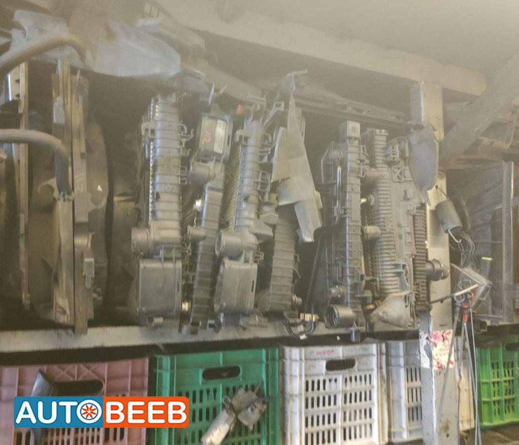 روديتر ماء مرسيدس E200 1985 1986 1987 1988 1989 1990 1991 1992 1993 