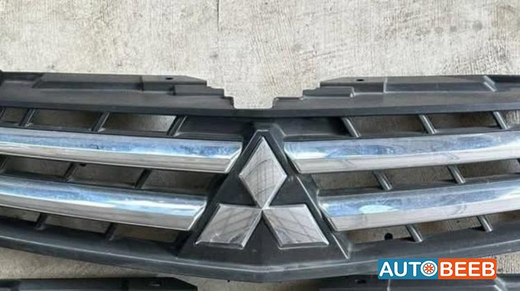 Body  Grilles Mitsubishi L200