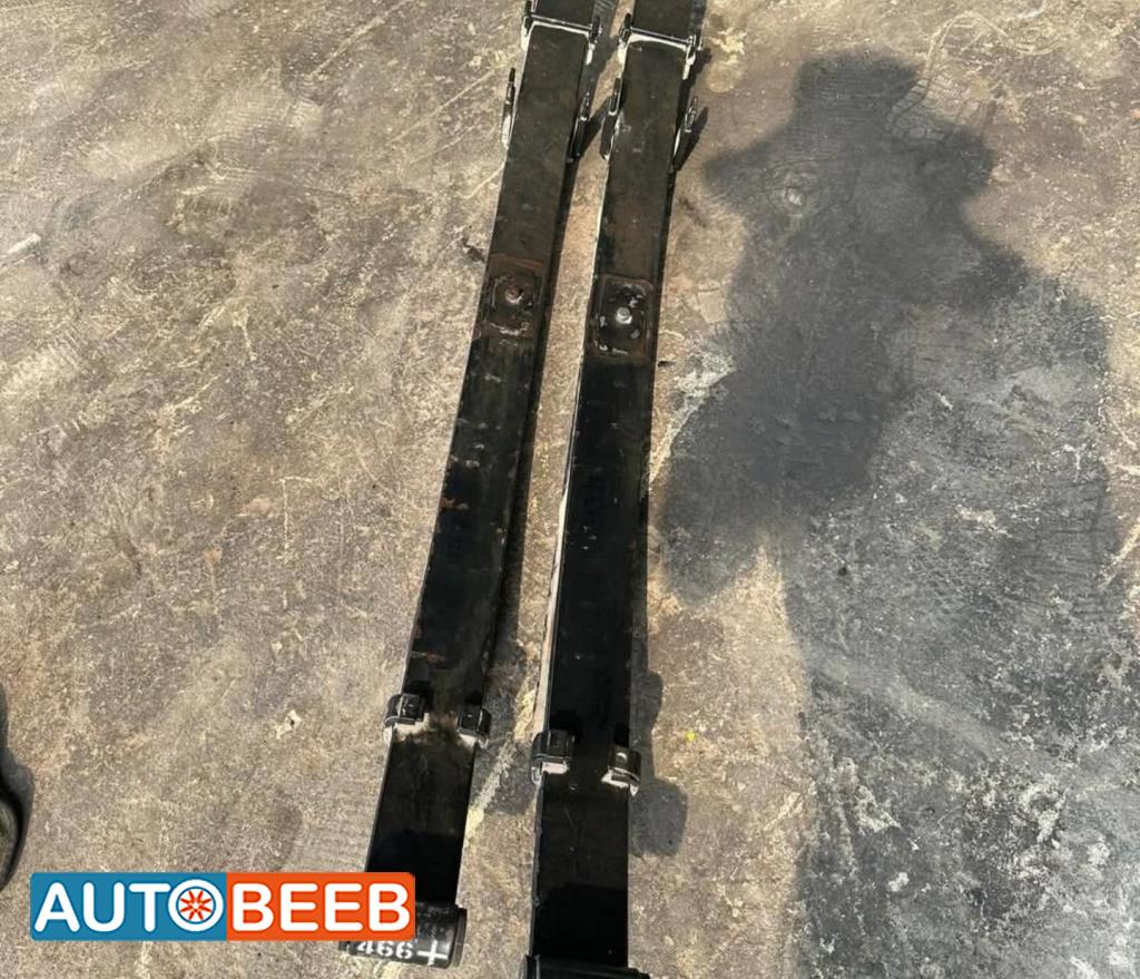 ريش خلفي ميتسوبيشي 