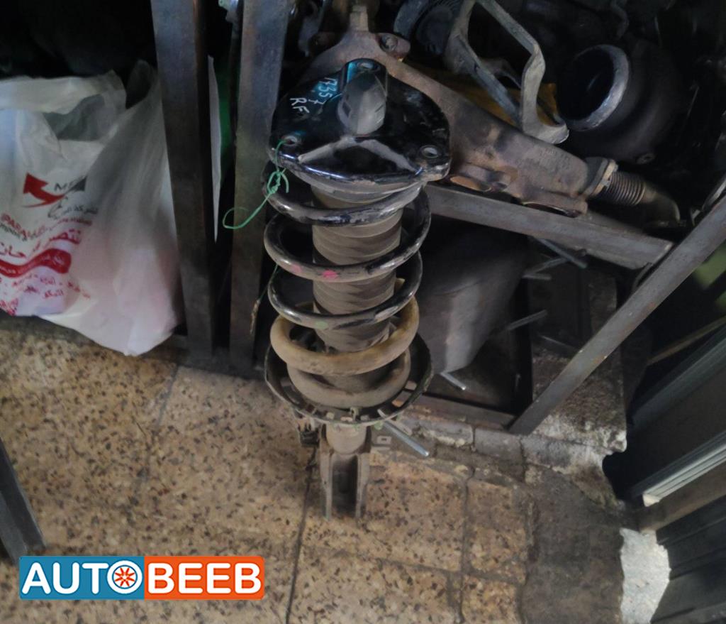 صنوبرص أمامي مرسيدس فيتو 119 2015 2016