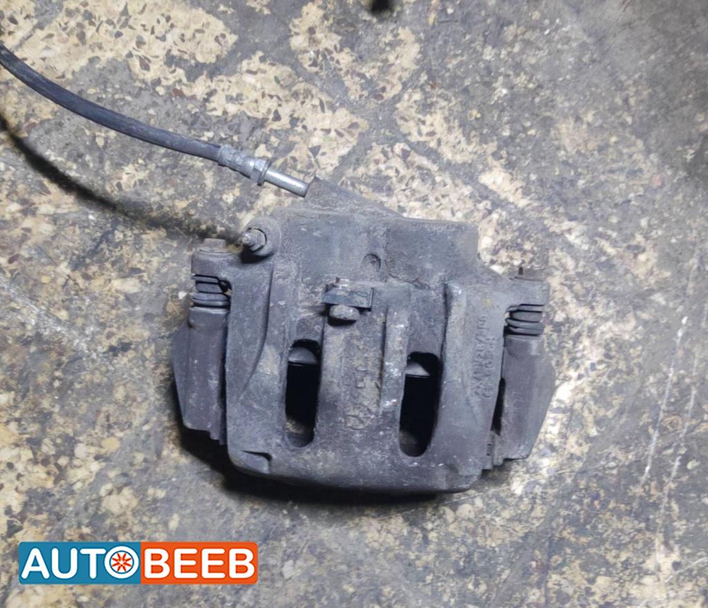 مخ بريك مرسيدس فيتو 115 2004 2005 2006