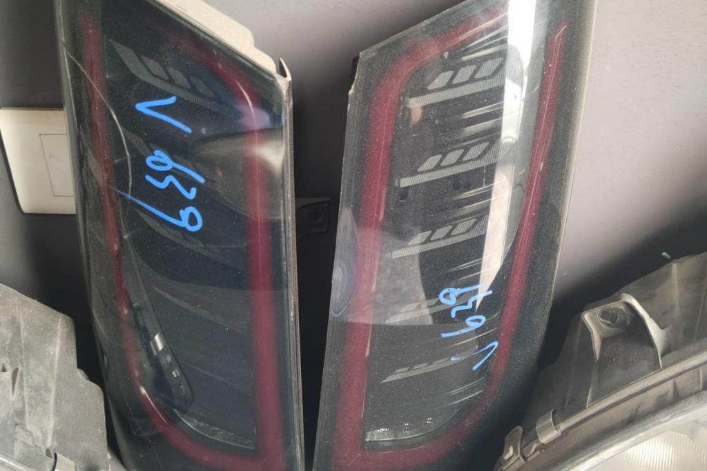  Body  Mercedes Benz Vito 115