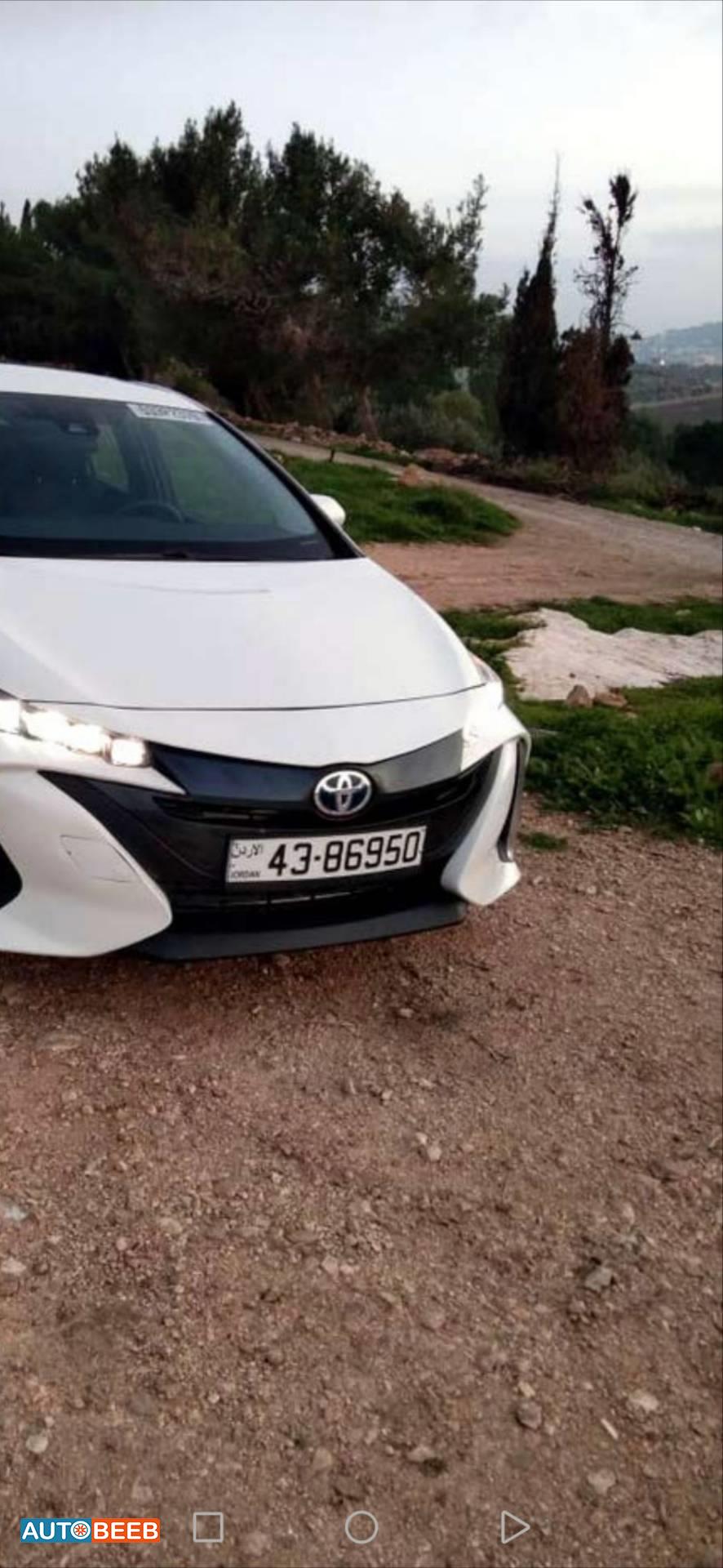 Toyota Prius 2018
