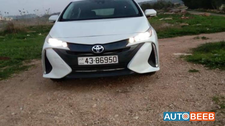 Toyota Prius 2018