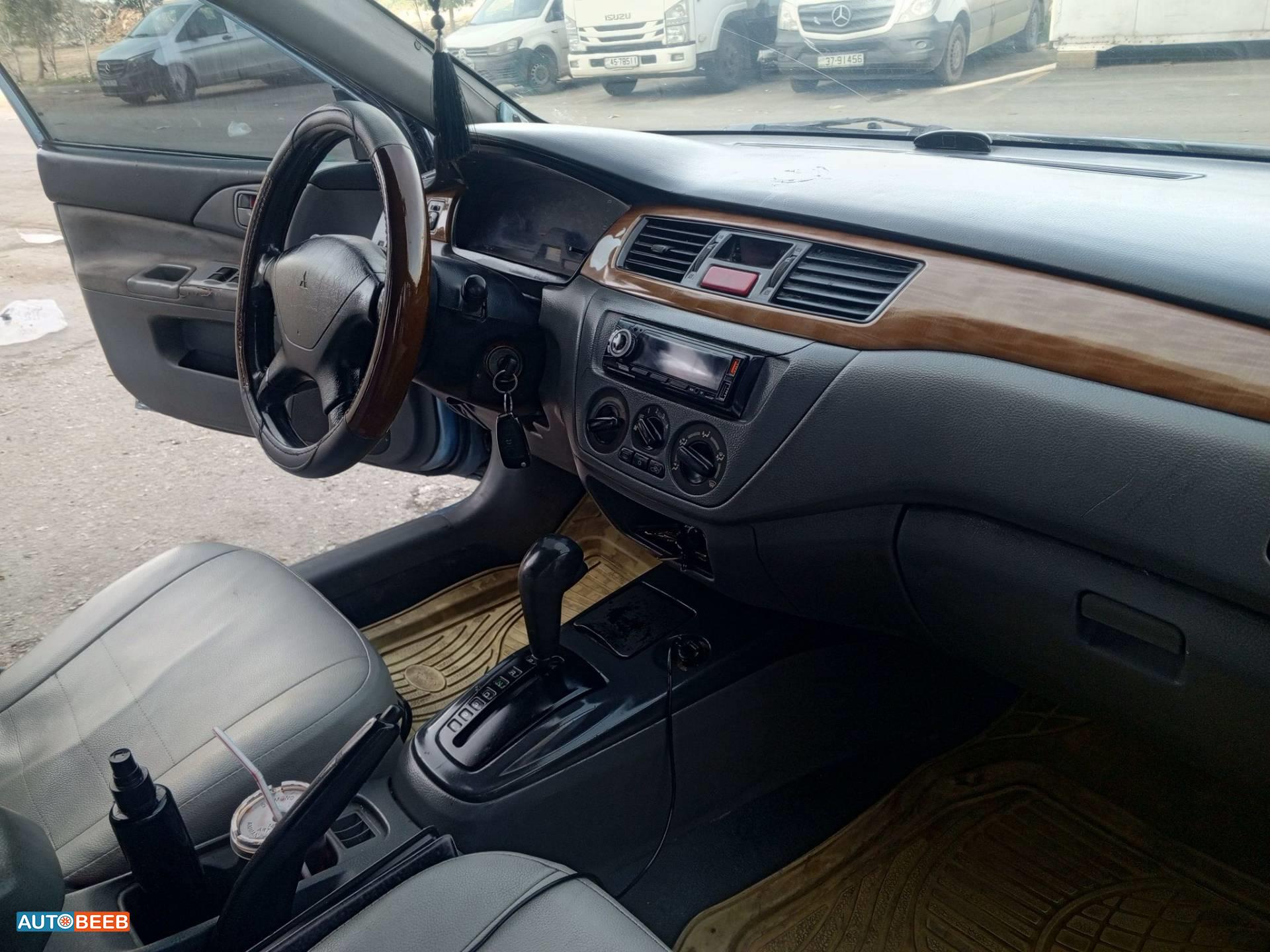 ميتسوبيشي لانسر 2004