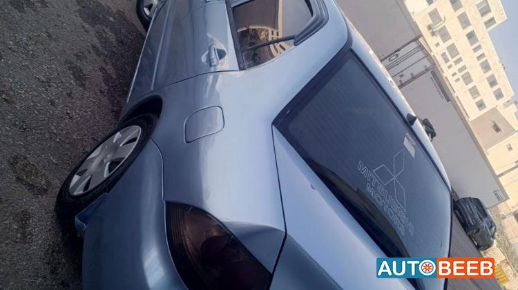 ميتسوبيشي لانسر 2004