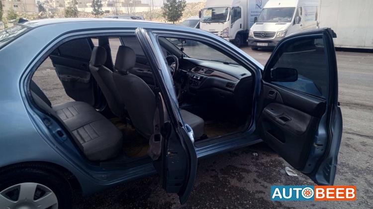 ميتسوبيشي لانسر 2004