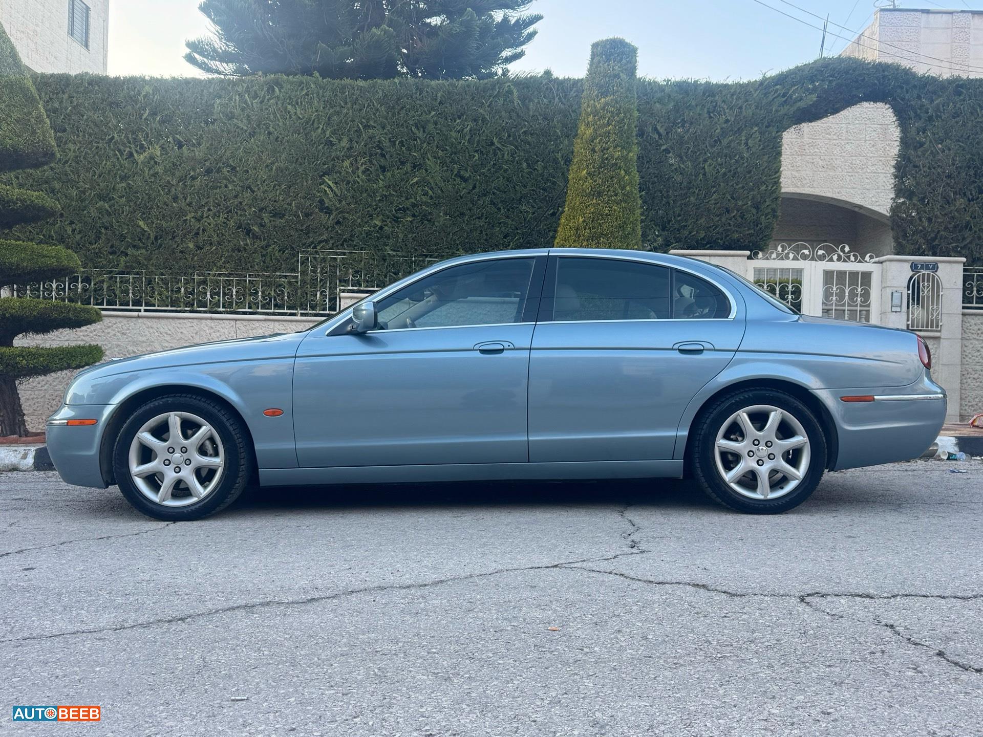 جاكوار S-Type 2005