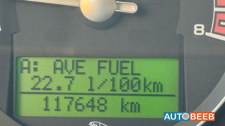 جاكوار S-Type 2006