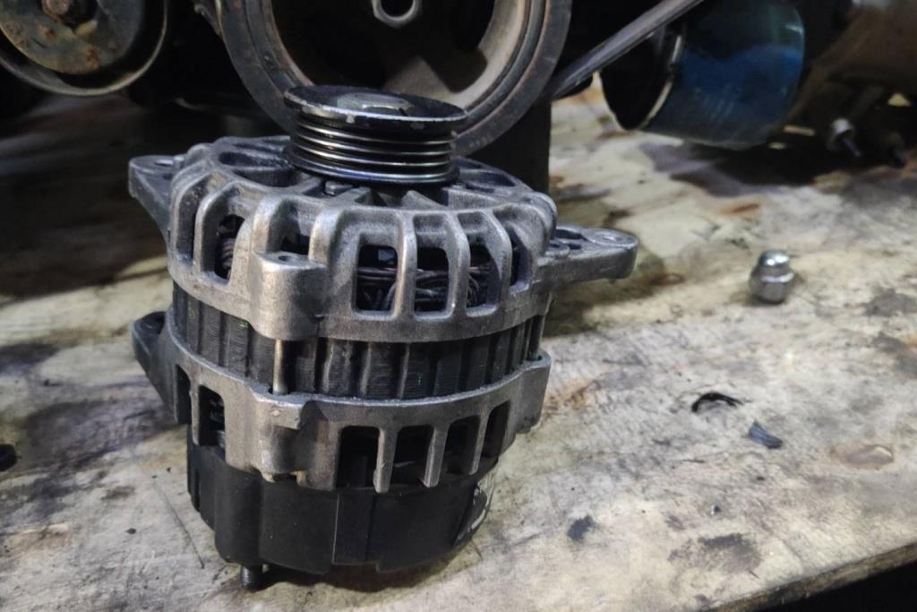 دينامو هيونداي افانتي xd 2000 2001 2002 2003 2004 2005 2006