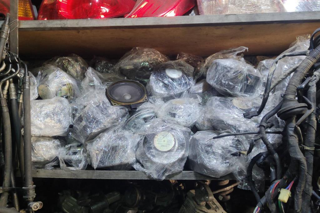 سماعات جميع السيارات هيونداي كيا 