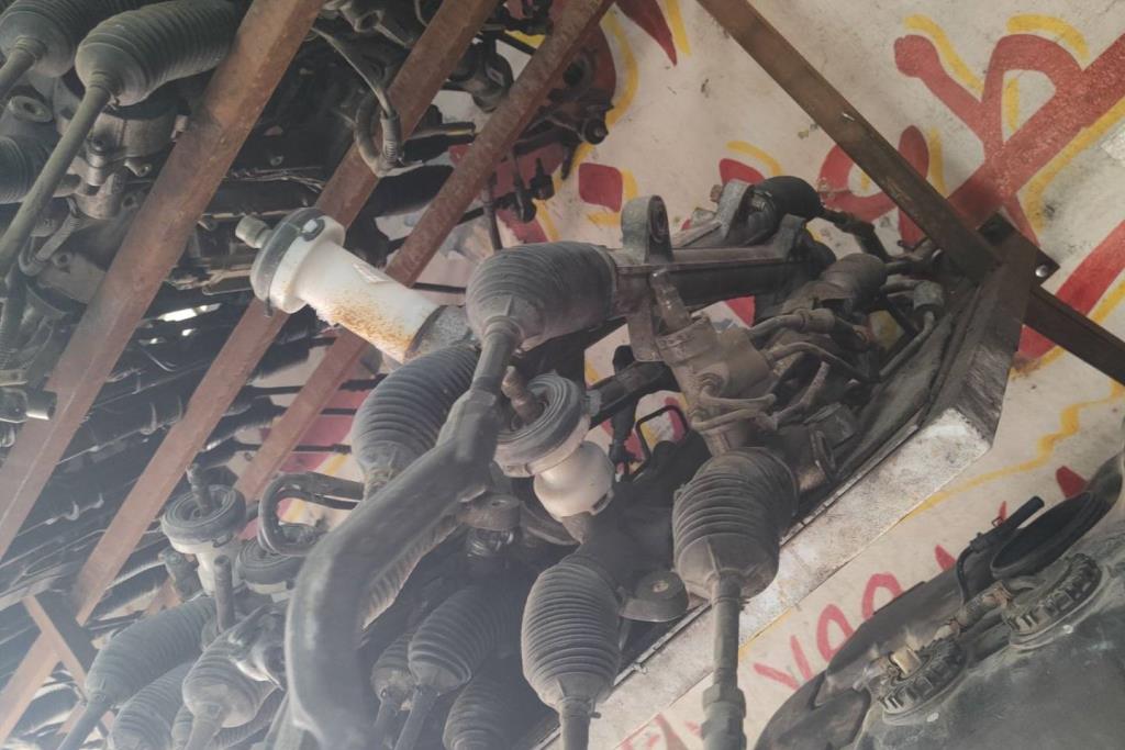 مجموعه ستيرنج هيونداي افانتي xd Hd 2008 2009 2010 2011