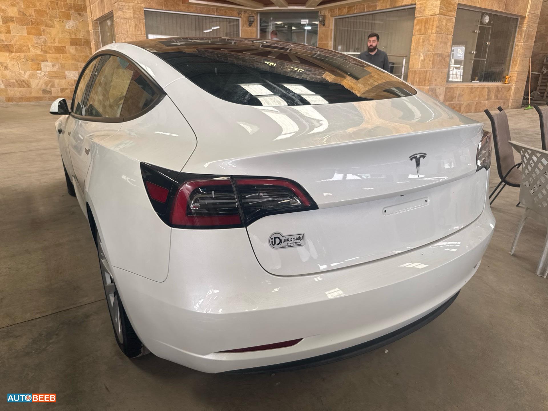 تيسلا 3 2023