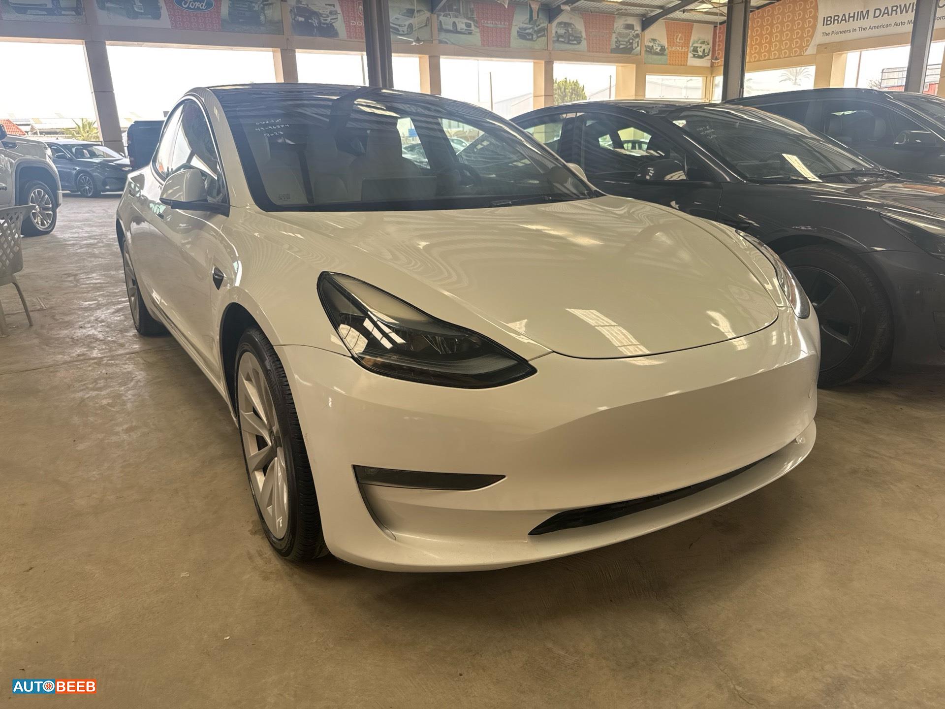 تيسلا 3 2023