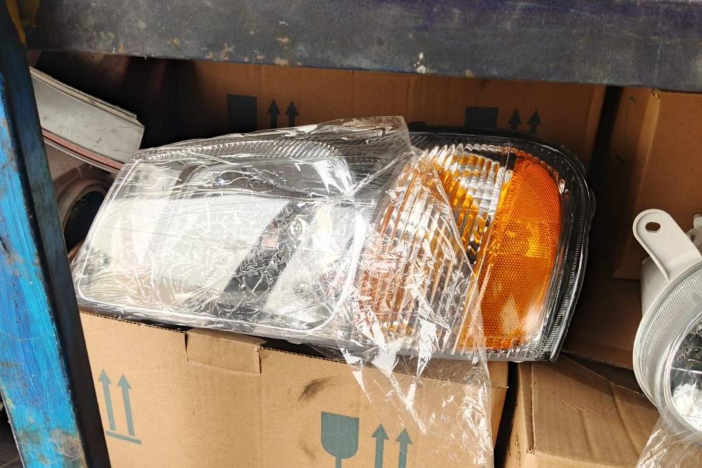 Lights Front light Hyundai Verna