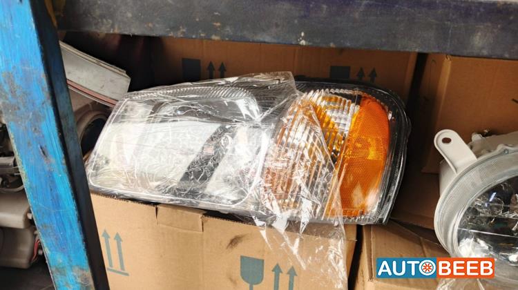 Lights Front light Hyundai Verna