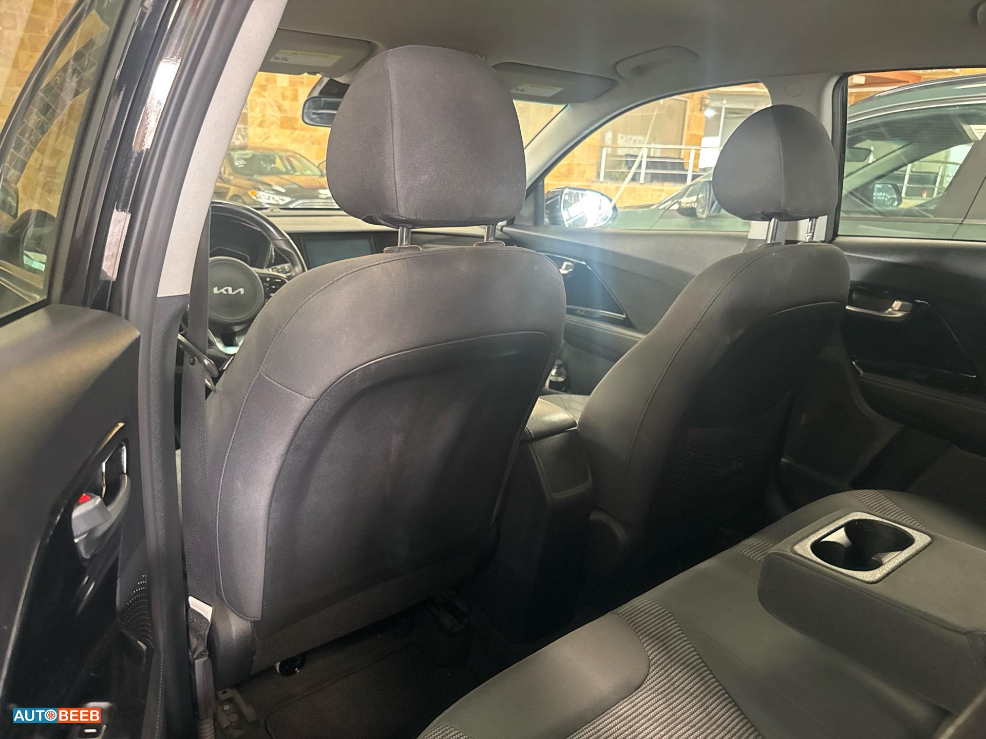 كيا نيرو 2022