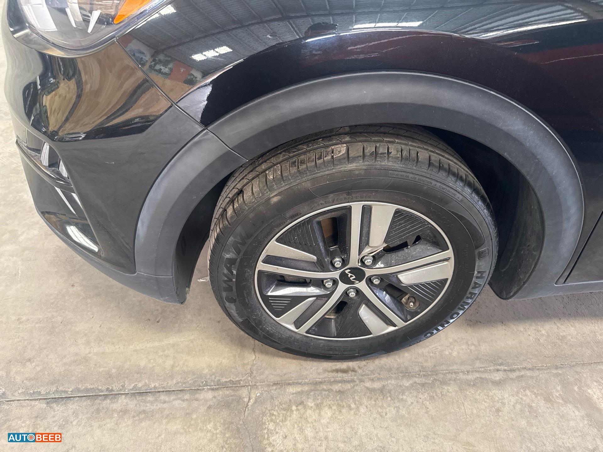 كيا نيرو 2022