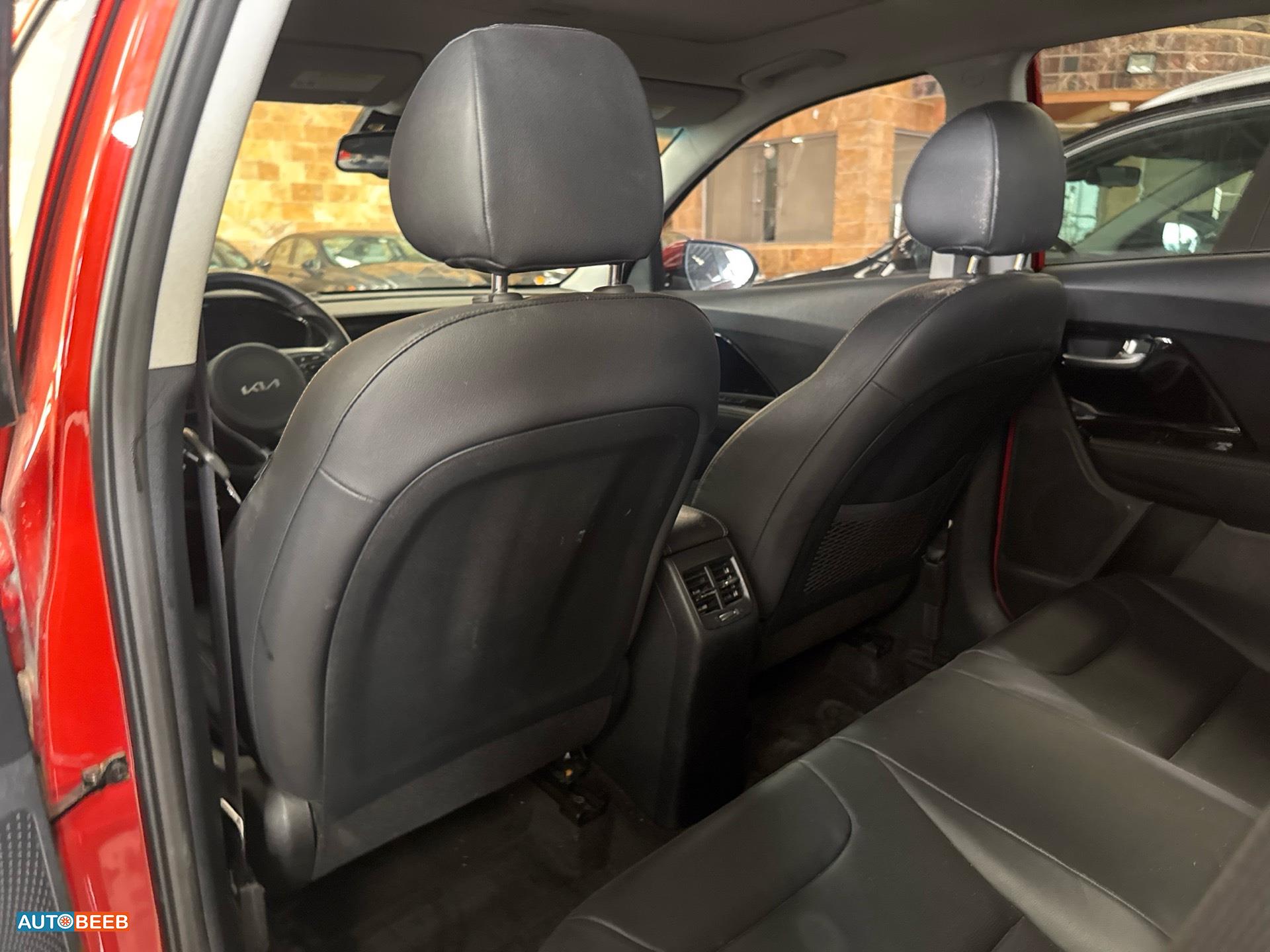 كيا نيرو 2022